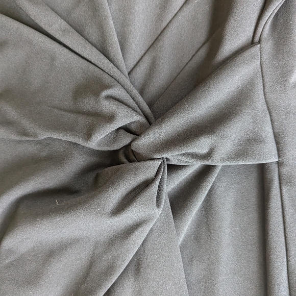 DKNY long sleeve twist knot black dress women's size 4 - Picture 3 of 4